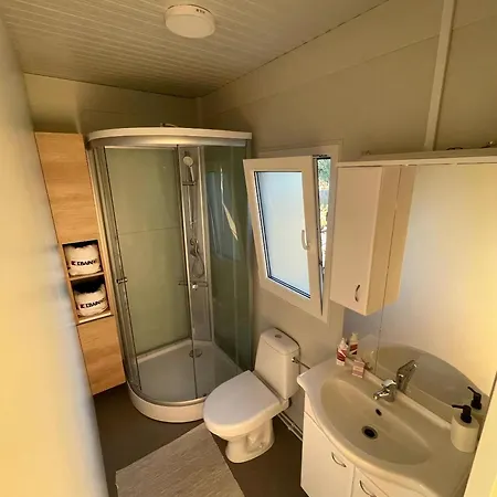別荘 Strandhaus Danica Bain Mit Pool Und Fruehstueck Pristanišće